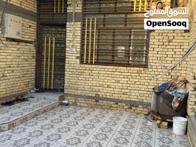 200 m2 4 Bedrooms Townhouse for Sale in Basra Tannumah