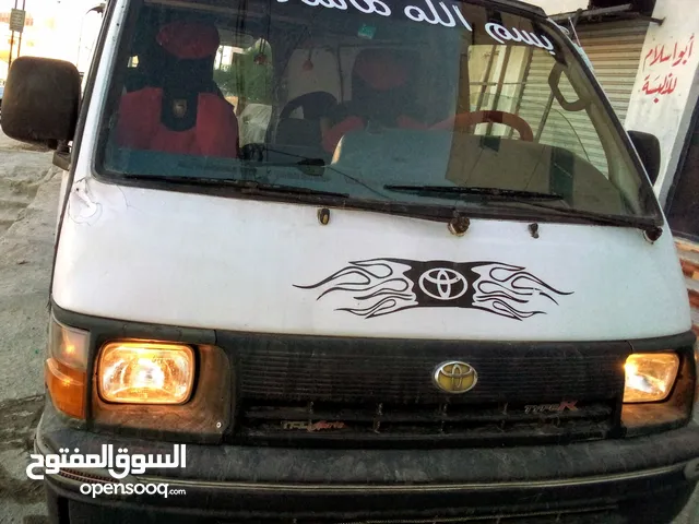 Used Toyota Hiace in Amman