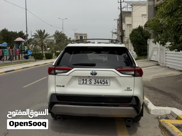 2022 تويوتا راف فور SE