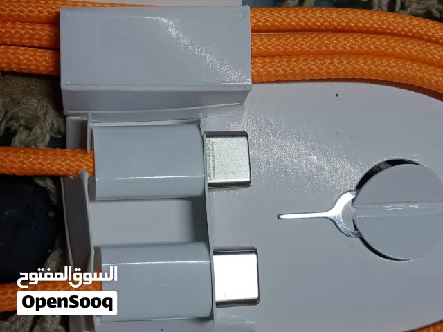 كابل شحن ايفون 17