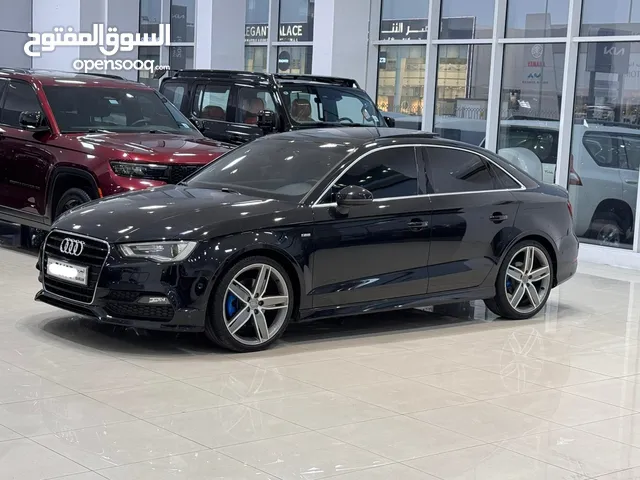 Audi A3 / 2016 (Black)