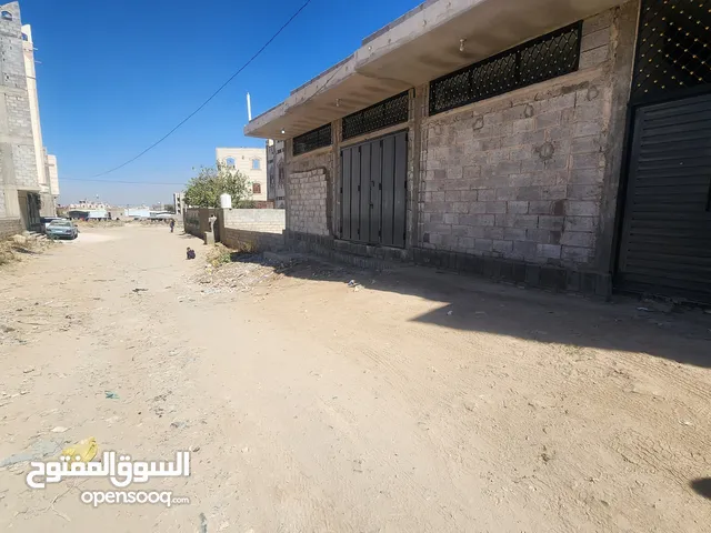 دور ارضي مفتوح بمساحة 5 لبن للايجار في سعوان جوار العيادات الخارجية