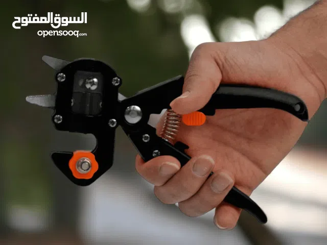 مقص زرع وتطعيم الازهار