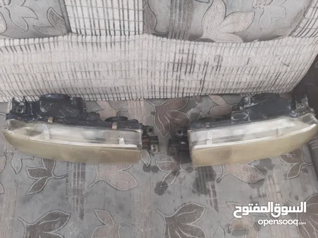 لايتات كرستا مستعمل