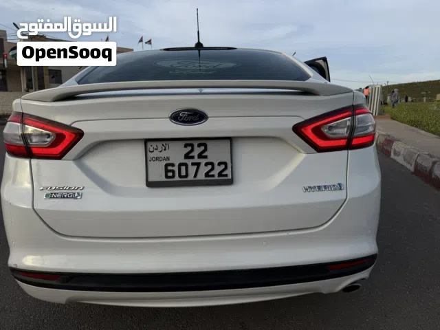 2014 فورد فيوجن SEL