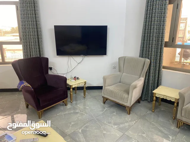 شقه للايجار في اليرموك قرب جامع الشواف