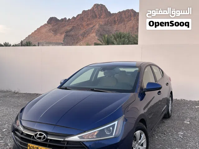 2020 هيونداي النترا SE