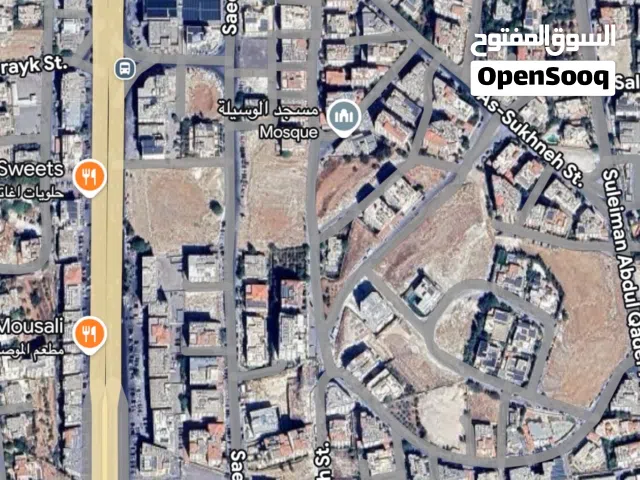 روف تجاري للإيجار طابق اخير مع ترسات مميز بمنطقة دابوق إطلالة مميزة ودائمة على شارع ملك عبدالله