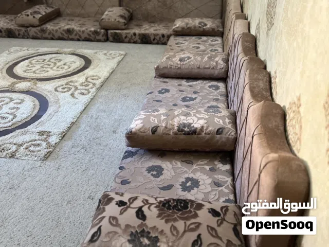 جلسة معيشة