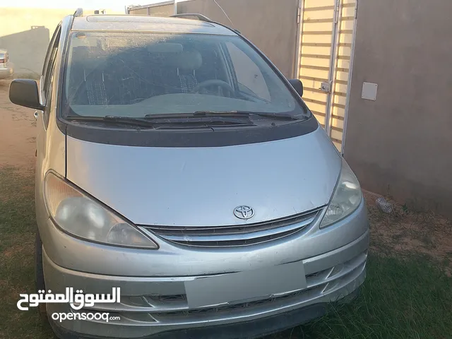 Used Toyota Previa in Zawiya