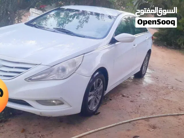 2011 هيونداي سوناتا GL