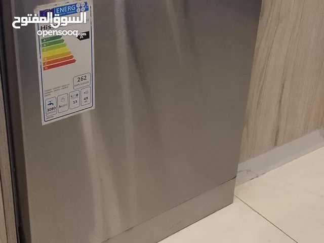 جلايه شغاله 100% بحالة ممتازة  13 طقم و ثلاث مرشات لون سلفر