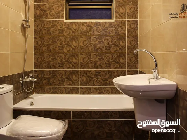 117 m2 2 Bedrooms Apartments for Rent in Zarqa Al Zarqa Al Jadeedeh