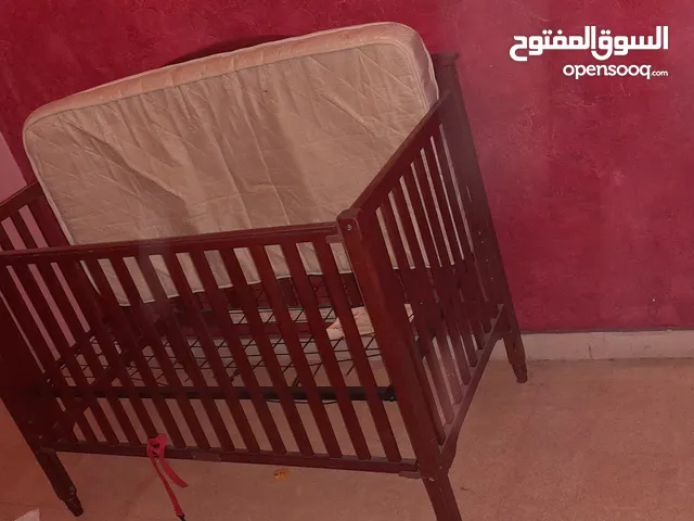 سرير بيبي خشب ممتاز