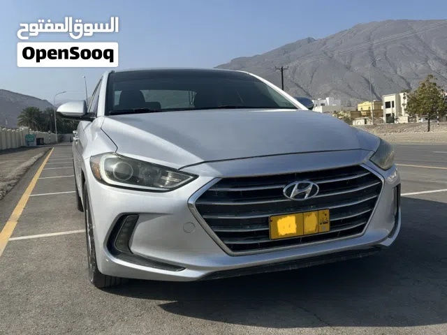 2016 هيونداي النترا GL