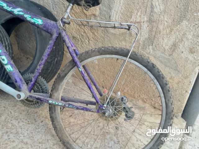 بسكاليت مستعمل بس بحاجه لا جنزير بس الجنزير موجود