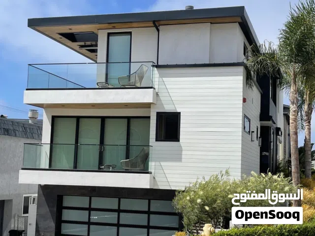 300 m2 4 Bedrooms Townhouse for Sale in Basra Tannumah