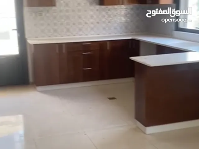 شقه للبيع في منطقه الطيره او ل السريه