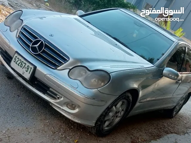 مرسيدس بنز 2003 C220 السعر 40الف كاش