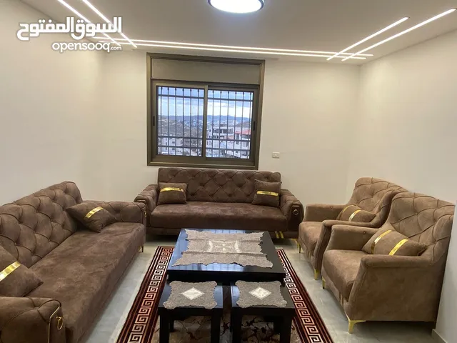 140 m2 3 Bedrooms Apartments for Rent in Ramallah and Al-Bireh Ein Munjid