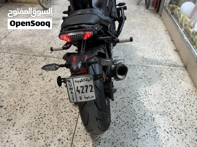 2021 ياماها MT-10