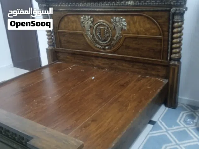 غرفة نوم كامله نظيفة