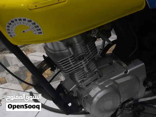 سلام عليكم دراجة نامة شلامجة محرك نضيف كلش شوف العين