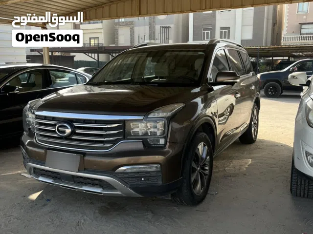 بحالة ممتازة Gac gs8 2018  شرط الفحص  جير و ماكينة و شاص ممشى 185 الف