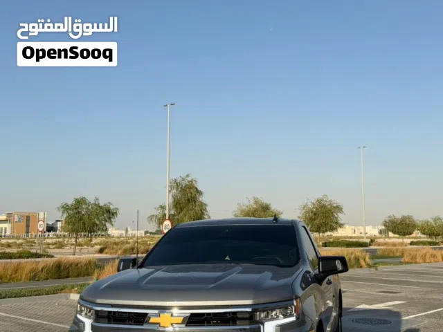 2025 شيفروليه سلفرادو 1500 LT Z71
