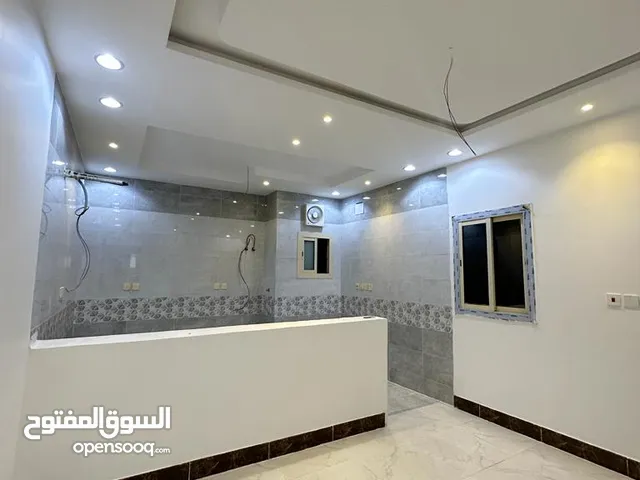 120 m2 4 Bedrooms Apartments for Sale in Jeddah Hai Al-Tayseer