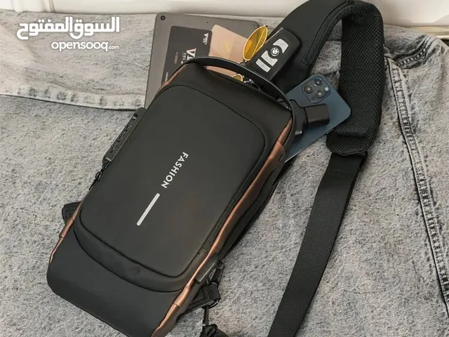 حقيبة ظهر جانبية