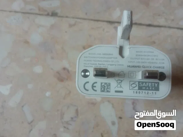 شاحن هواوي اصلي ووصلة ايفون اصليه
