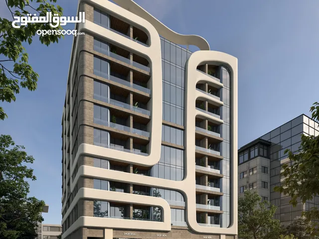 محل للبيع واجهة امامية مقابل الشارع العام في العذيبة,فرصة بعائد استثماري اكثر من 13%