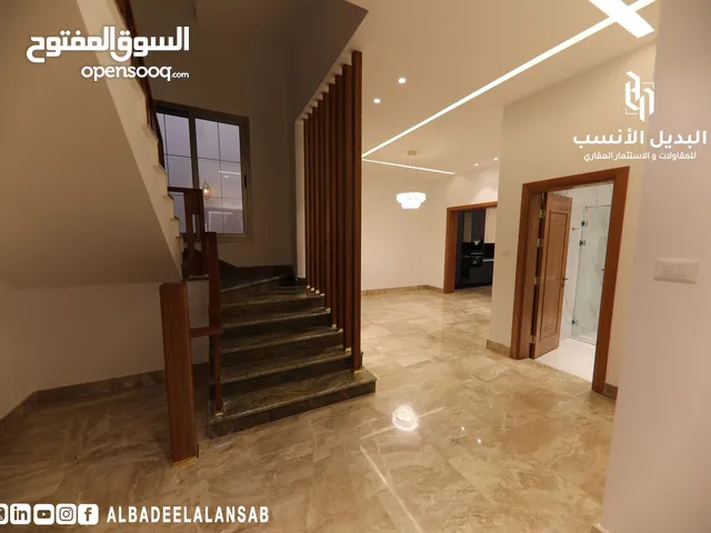 380m2 More than 6 bedrooms Villa for Sale in Tripoli Souq Al-Juma'a