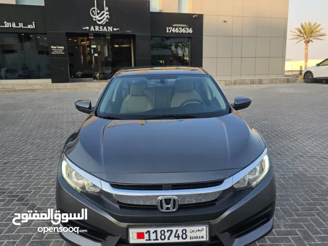 Honda civic 2017 / mid option