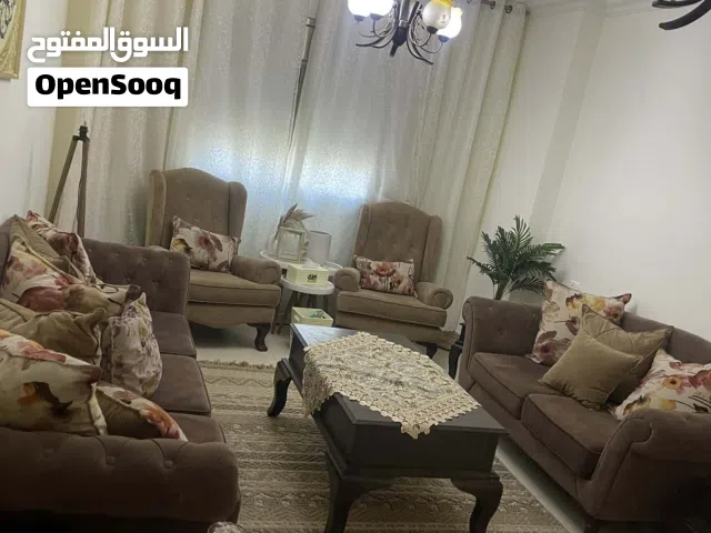 140 m2 3 Bedrooms Apartments for Sale in Ramallah and Al-Bireh Beitunia