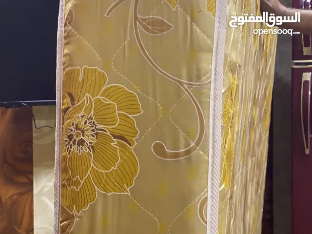مندر سفنج ضغط نضيف 100%طول200متر ولعرض160متر نضيف كلش . .