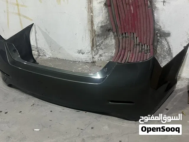 طمبون كامري 2012-2014 اصلي مختوم تويوتا بس فيه شخط خفيف