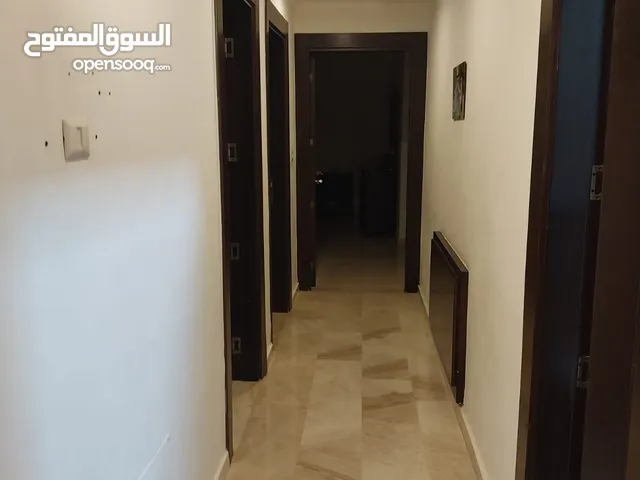 200 m2 3 Bedrooms Apartments for Rent in Amman Abdoun