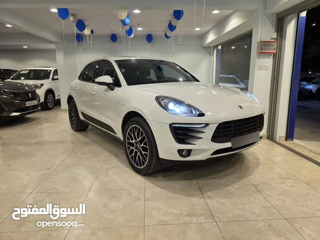 2017 Porsche Macan