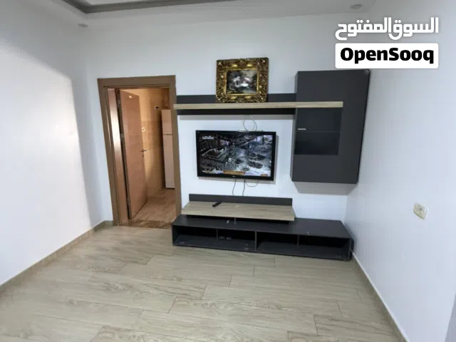 شقة الايجار بي الاتات خلف صالة كونكورد