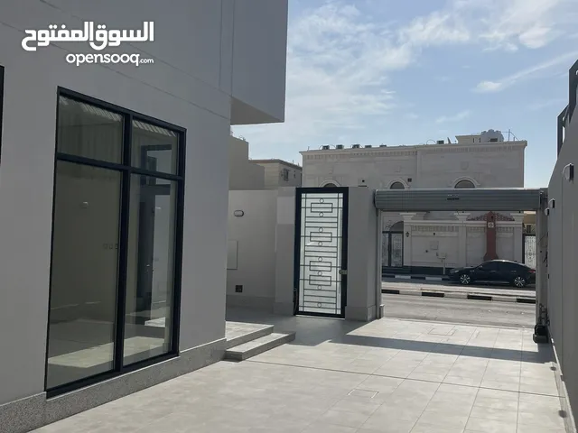 454 m2 More than 6 bedrooms Villa for Sale in Dammam Al Manar