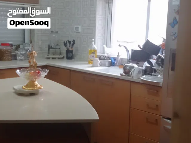 125 m2 3 Bedrooms Apartments for Sale in Ramallah and Al-Bireh Al Shurfah