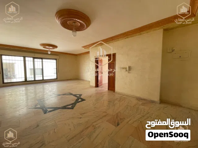 200 m2 3 Bedrooms Apartments for Rent in Amman Um El Summaq