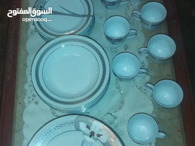 طقم بورسلان صيني 46 قطعه