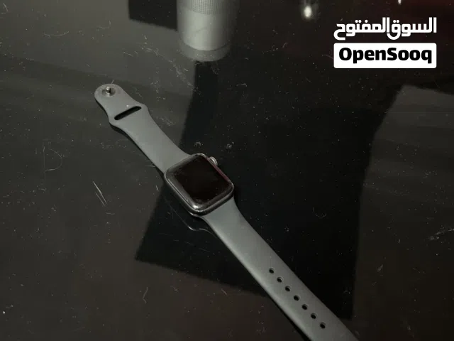 Apple Watch Series 6                        ساعة ابل الجيل 6 - (with box and charger)