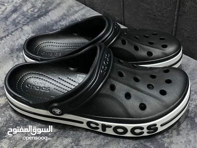 Other Casual Shoes in Muscat