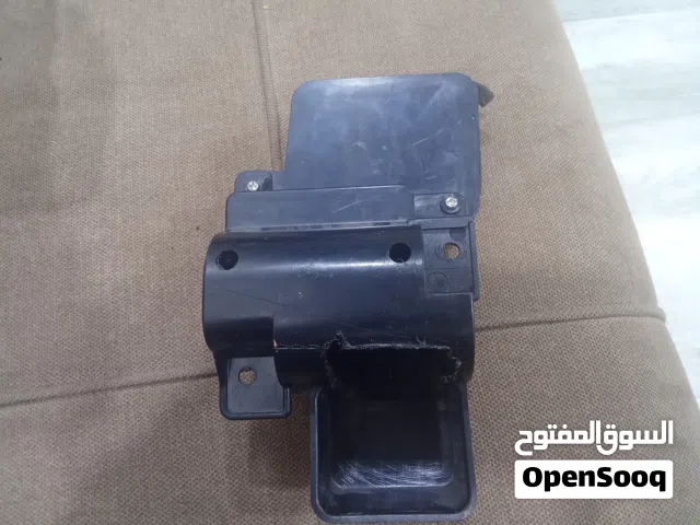 تفاصيل الشاشه فيشه تحويله الفيشه دكتات التبريد والشاشه تدعم نضام الكار بلي نضامها اندرويد احدث اصدار