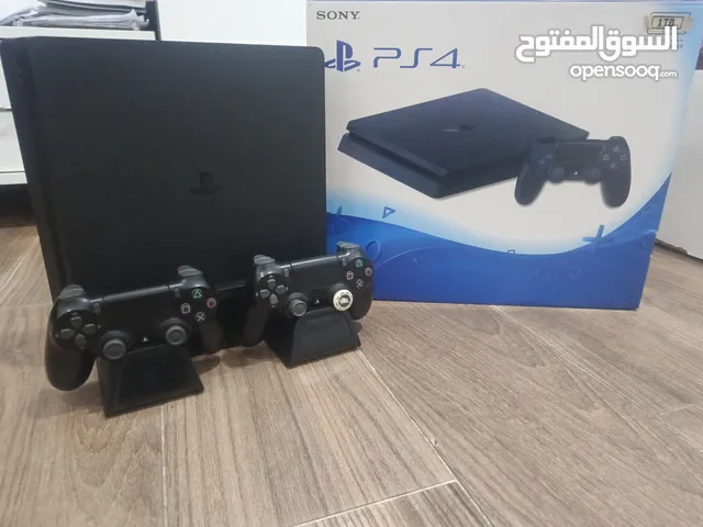 بلي ستيشن 4 للبيع