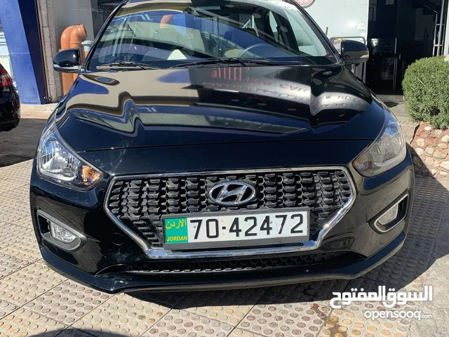 أستـاجرها الان هونداي رينا من موديل 2020 فل الفل الان بأسعار تنافسيه فقط من شركة الجنوب!!!!